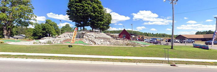 Crystal Falls Mini Golf & Ice Cream Shop